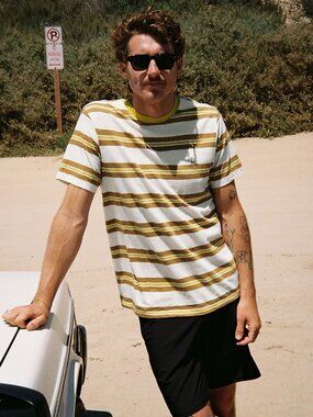 Captain Fin Harbor Ratz Short Sleeve Knit Shirt- NWT